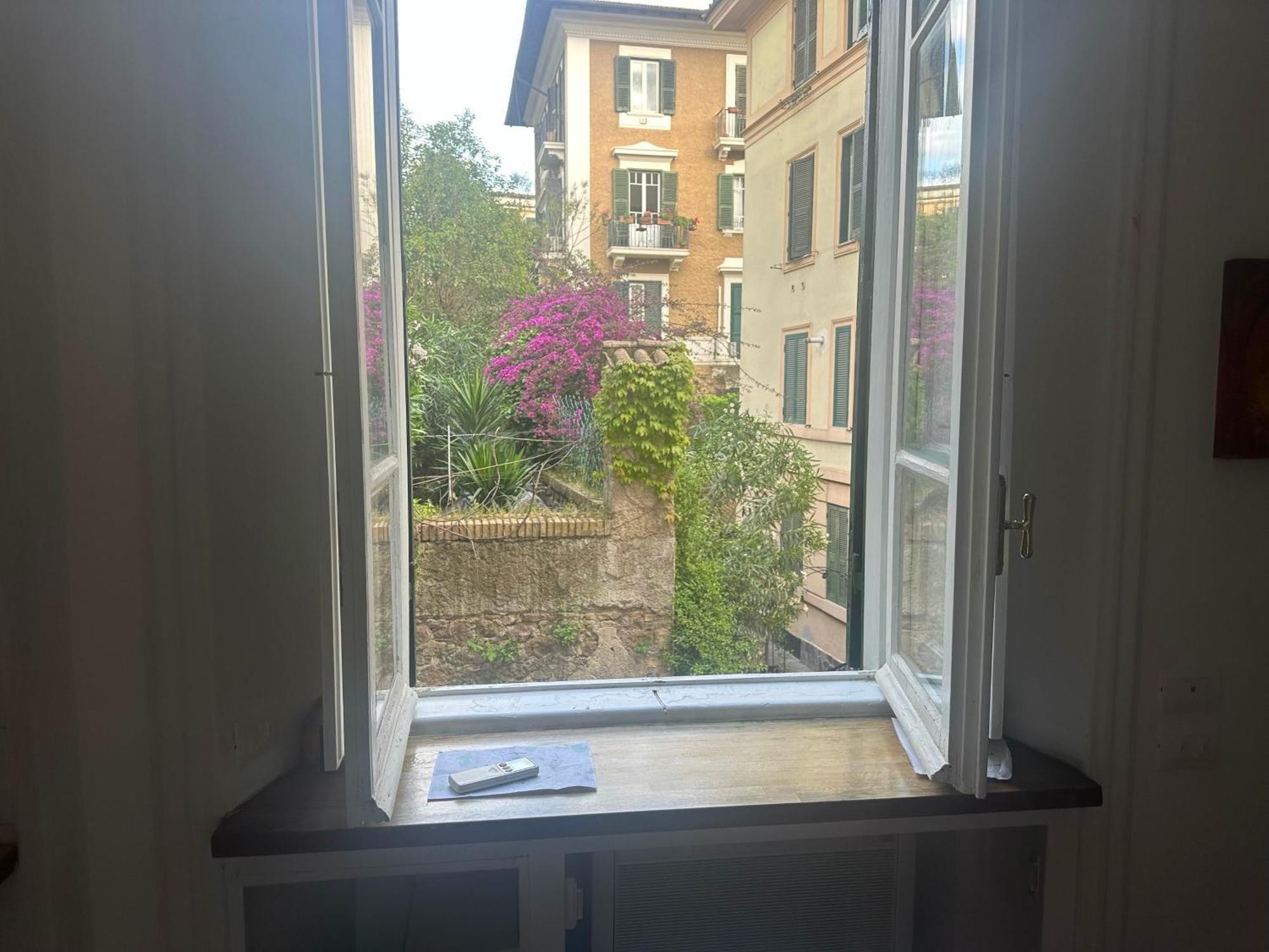 Green Window Roma Ngoại thất bức ảnh