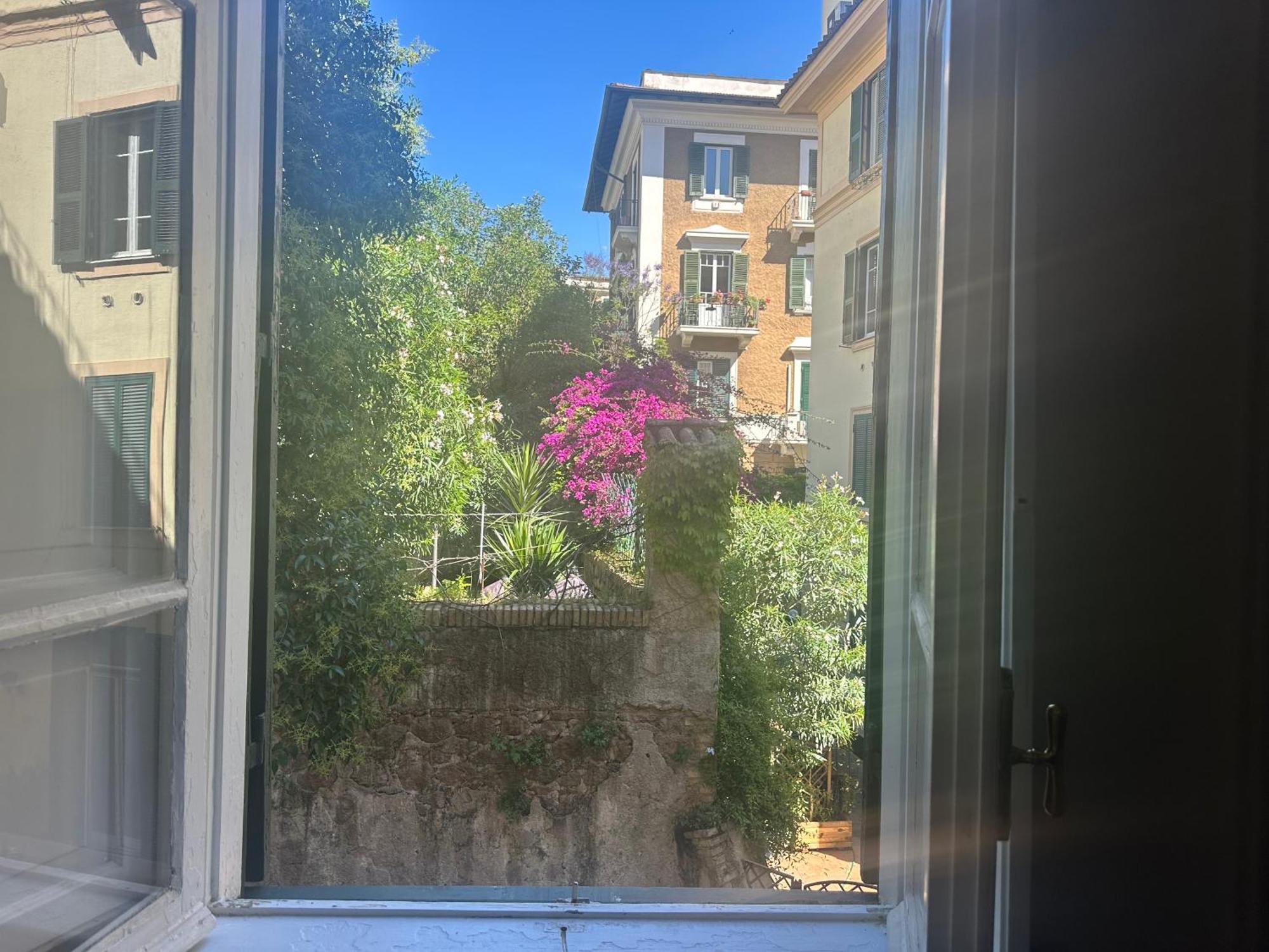 Green Window Roma Ngoại thất bức ảnh